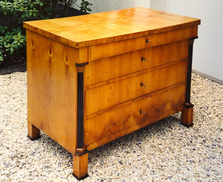 Biedermeier Kommode restauriert